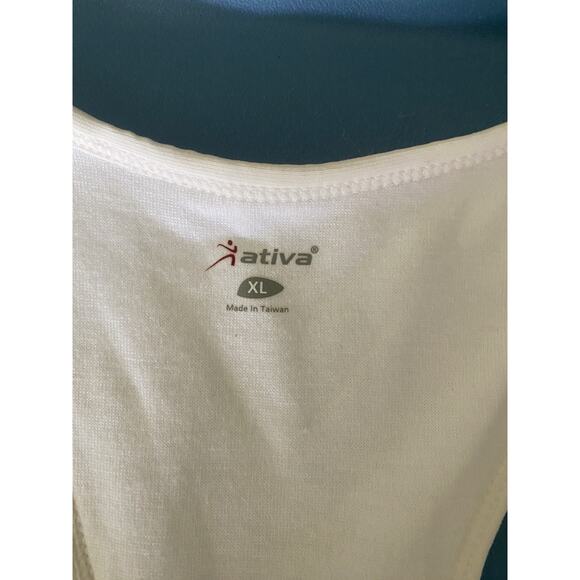 Ativa Women Sleeveless Tank Top XL Hydro-Dri NWT - Picture 9 of 9